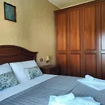 Iseolakerental - Casa Chicca * Esmate