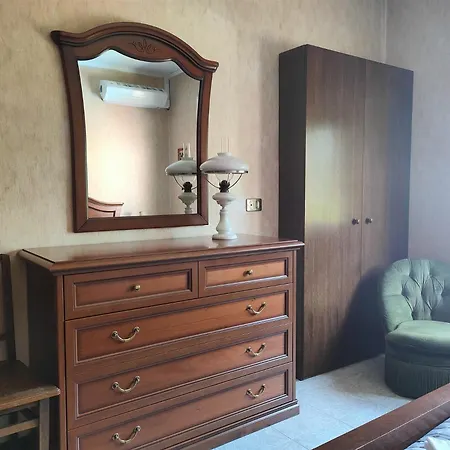 Iseolakerental - Casa Chicca